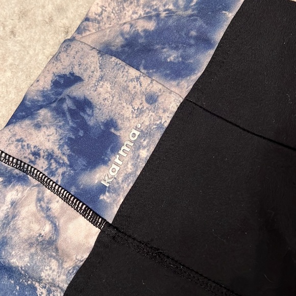 Karma Athletics Tie Dye Mesh Panel Workout Leggings - Picture 5 of 6